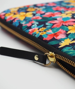  Casyx | Fits up to size 13 ”/14  | Casyx for MacBook | SLVS-000023 | Sleeve | Canvas Flowers Dark | Waterproof  Hover