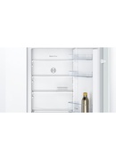  Bosch Refrigerator KIV865SE0 Energy efficiency class E Built-in Combi Height 177.2 cm Fridge net capacity 183 L Freezer net capacity 84 L 35 dB White Hover