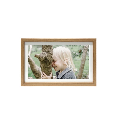 Kodak 15.6 Digital Photo Frame Wi-F- Enabled Wood