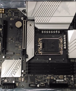  SALE OUT. GIGABYTE B760M AORUS ELITE AX 1.0 M/B | Gigabyte B760M AORUS ELITE AX 1.0 M/B | Processor family Intel | Processor socket  LGA1700 | DDR5 DIMM | Memory slots 4 | Supported hard disk drive interfaces 	SATA  Hover