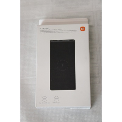  SALE OUT. Xiaomi 10W Wireless Power Bank 10000 | Xiaomi 10W Wireless Power Bank 10000mAh | 10000 mAh | 5 V/3 A | Black | USED