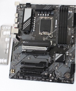  Gigabyte USED  Hover