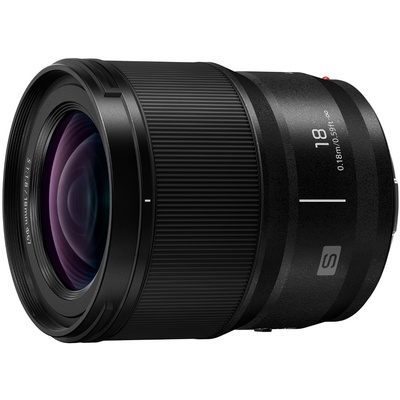  Panasonic Lumix S 18mm f/1.8 lens