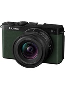  Panasonic Lumix DC-S9 + 18-40mm, dark olive Hover