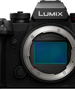 Panasonic Lumix DC-S1R II body  Hover