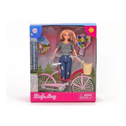  Lelle Lusija ar velosipēdu 419797